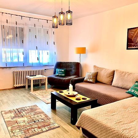 Apartman Danube Нови Сад Екстериор снимка