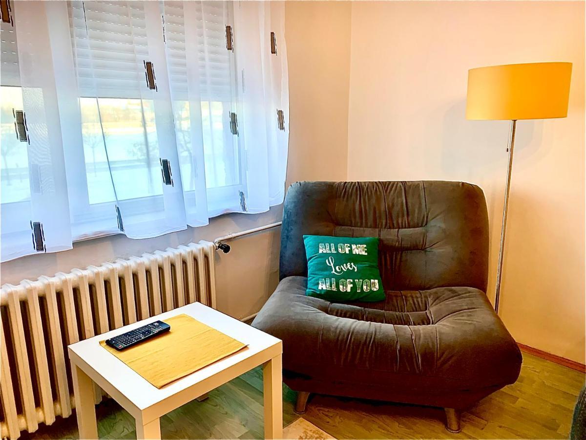 Apartman Danube Нови Сад Екстериор снимка